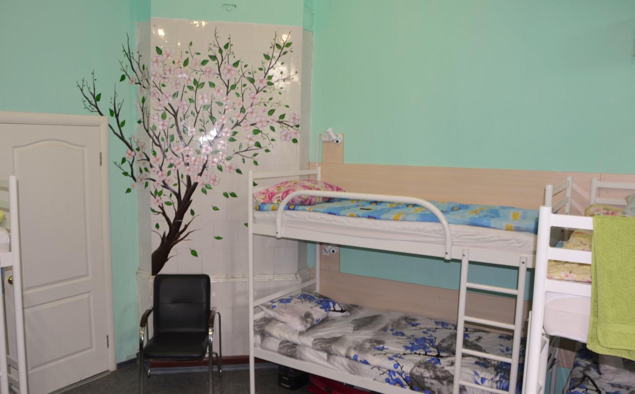 דנייפרופטרובסק Vishnya Hostel מראה חיצוני תמונה