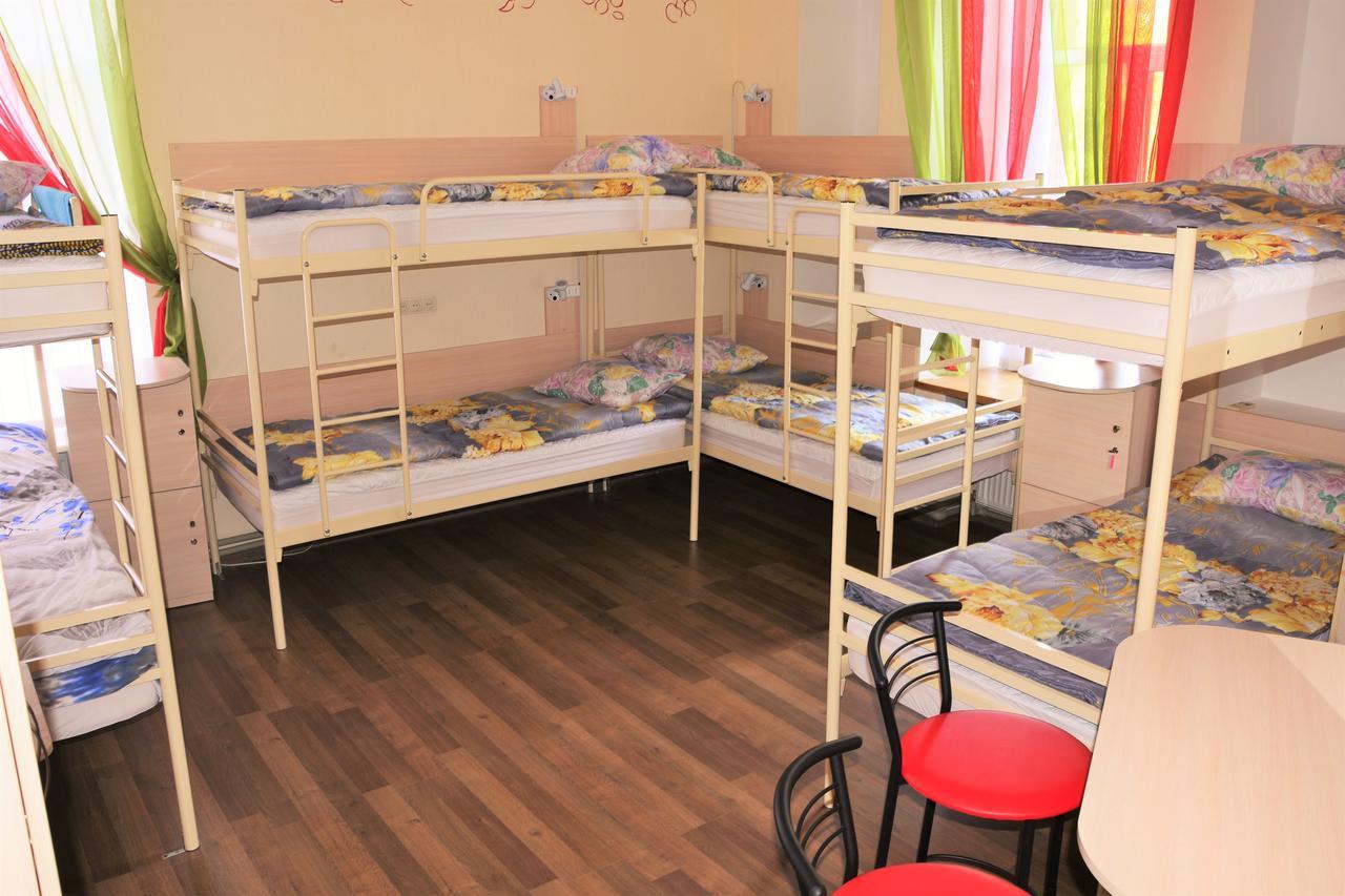 דנייפרופטרובסק Vishnya Hostel מראה חיצוני תמונה