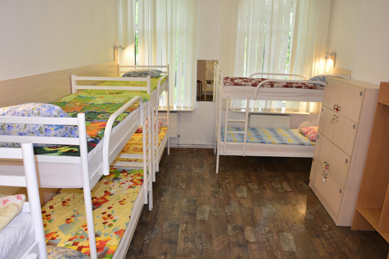 דנייפרופטרובסק Vishnya Hostel מראה חיצוני תמונה