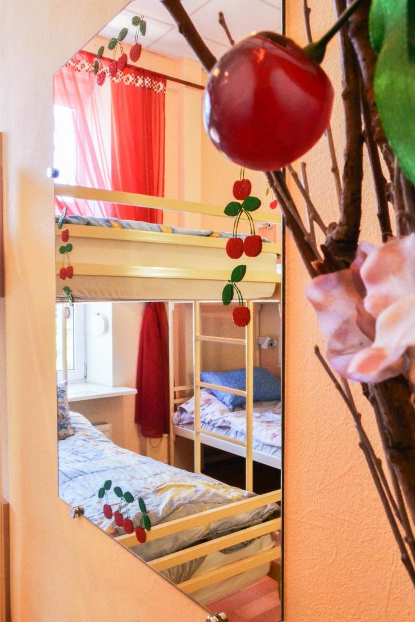 דנייפרופטרובסק Vishnya Hostel מראה חיצוני תמונה